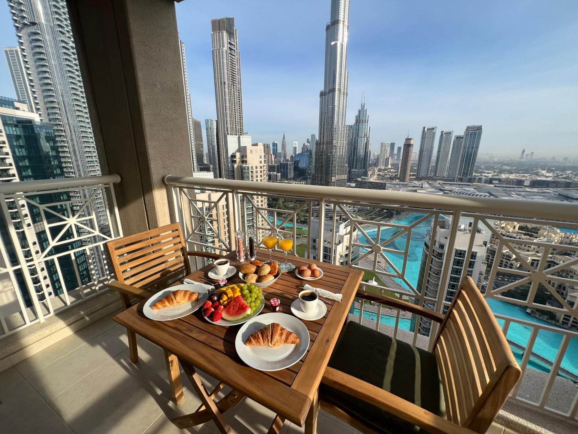 Prestige Living 2Br With Full Burj Khalifa And Fountain View By Auberge Dubaï Extérieur photo