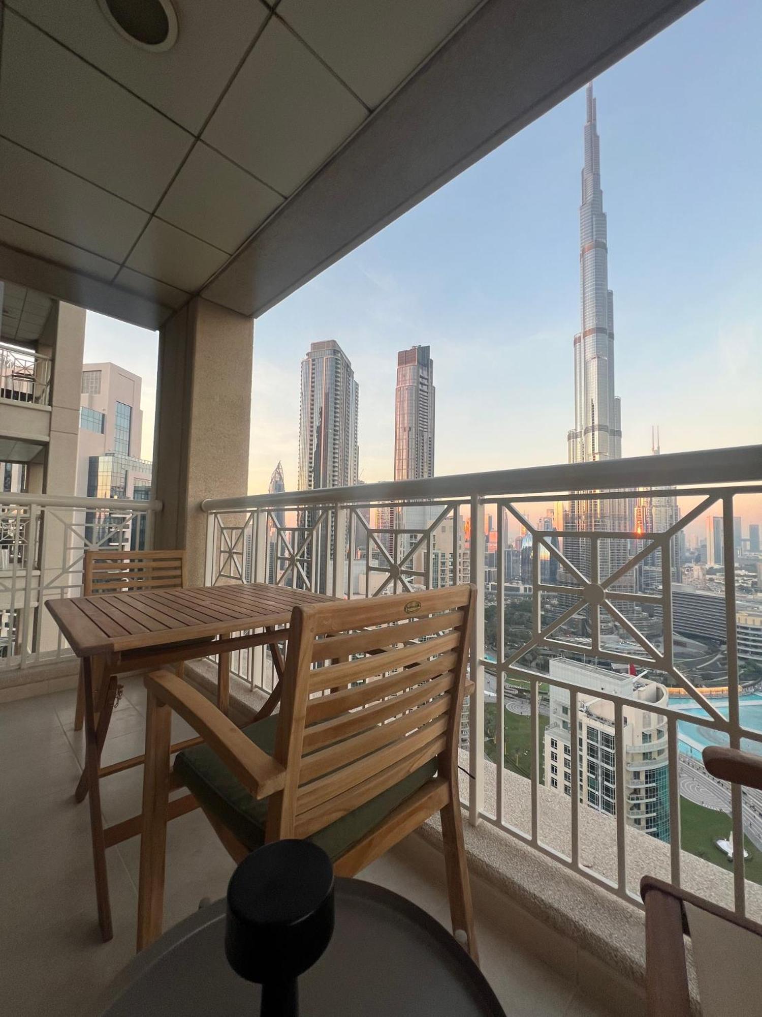 Prestige Living 2Br With Full Burj Khalifa And Fountain View By Auberge Dubaï Extérieur photo
