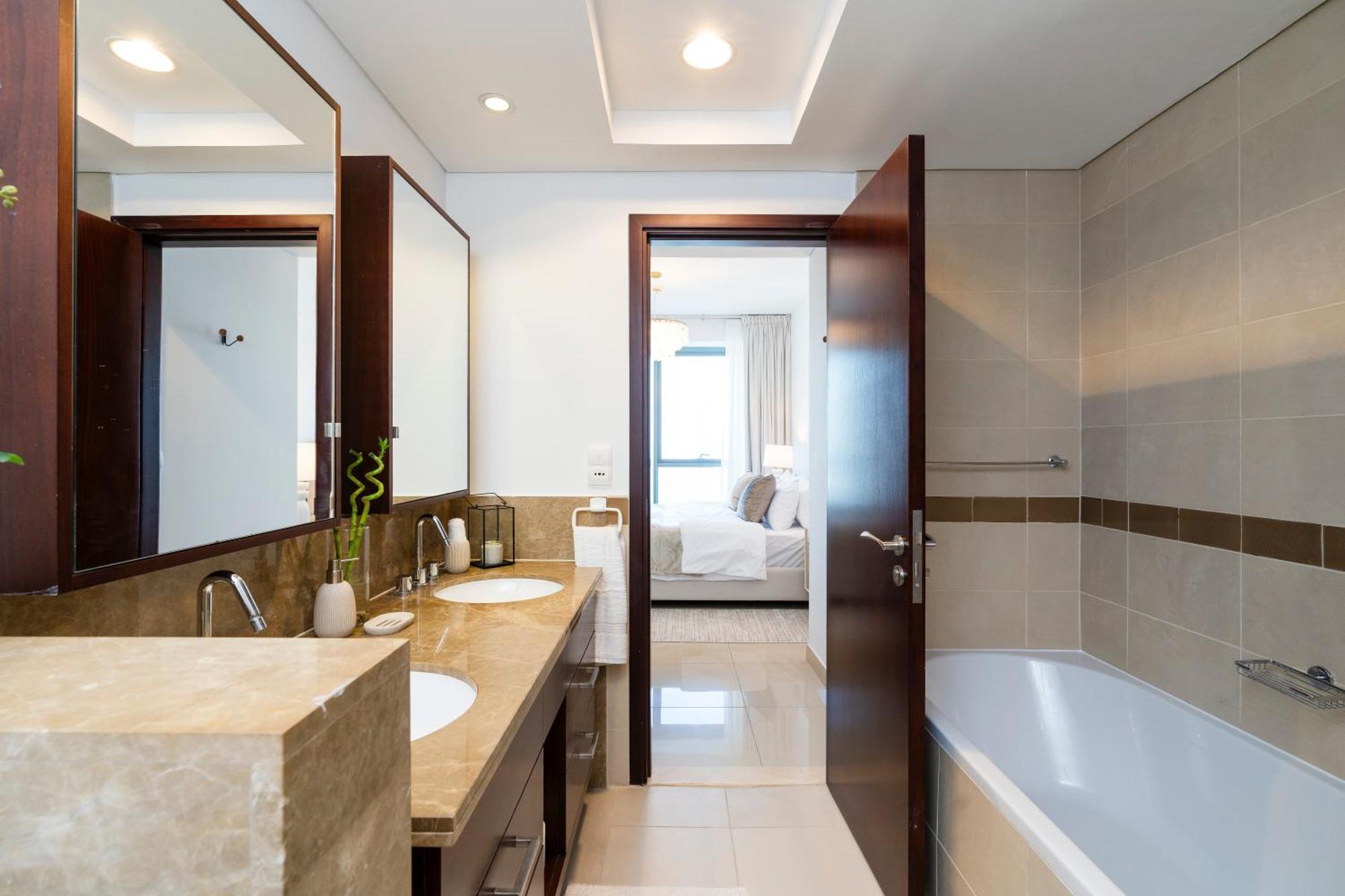 Prestige Living 2Br With Full Burj Khalifa And Fountain View By Auberge Dubaï Extérieur photo